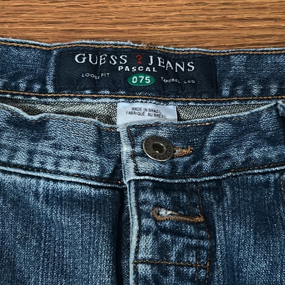 Guess Men's Pascal Relaxed Tapered Jeans, Stone wash, Faded Size 33W x 30L Retro - Picture 3 of 11